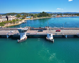 Guided Shore Dive (Swansea Bridge) 