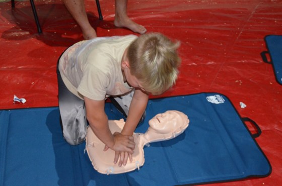 Kids First Aid Training Ages 10-15 Years