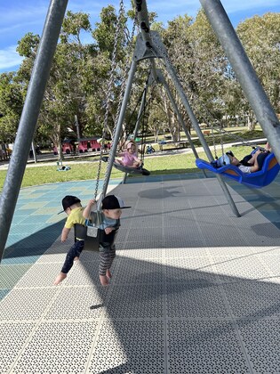 Multiple Birth Awareness Week Celebration: Pizza at the Park 