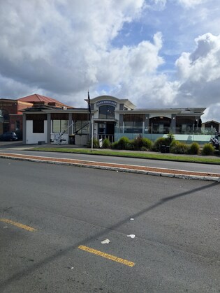 Auckland Local Gathering: Glen Eden RSA