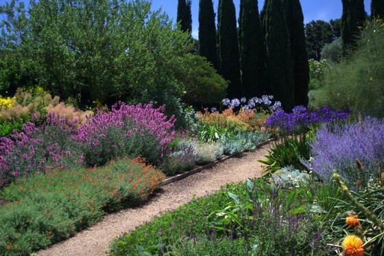 BALLARAT GARDENS COACH TOUR