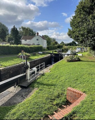 CANCELLED Maunsel Lock Tearooms - due to low temperatures/ice forecast 