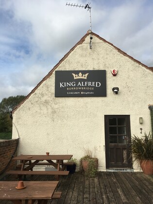 2 Stop Ride to The King Alfred