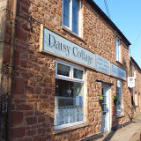 Daisy Cafe - leisurely cycle 