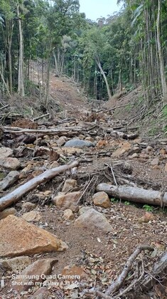 Rockslide trackwork Thur 14 Aug