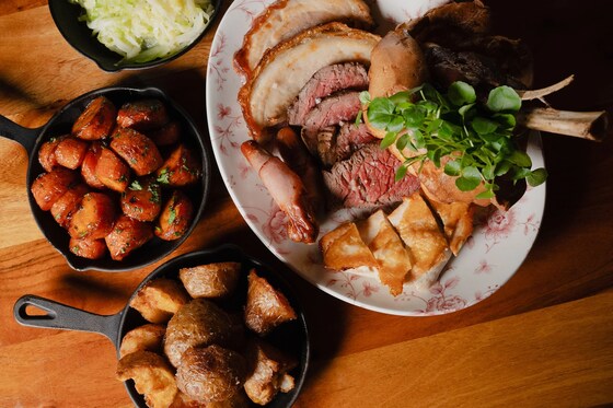 Neighbourly Christmas Lunch