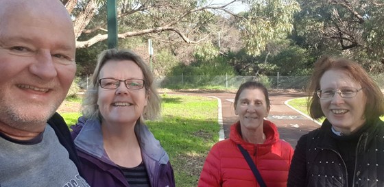 Kommuniti Walking Group - Kingsley District