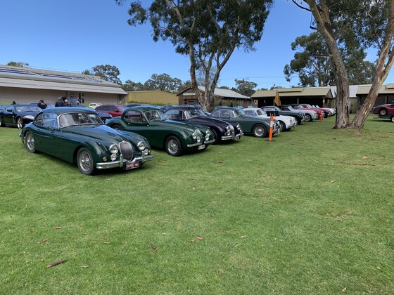 XK 7 8 & 9 Register Lunch at the Rising Sun Hotel