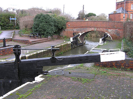 Cycle ride along canal 