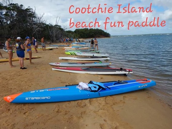 Social Paddle - Coochie Tropical Beach Fun